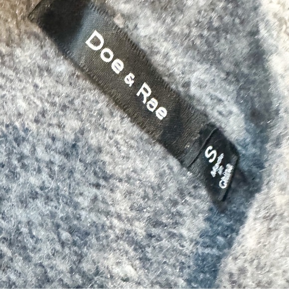 Doe & Rae Gray Textured Cardigan - Picture 5 of 7